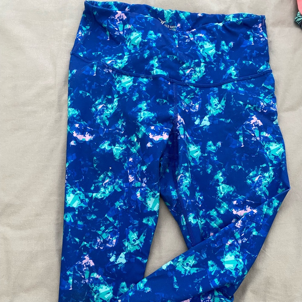 Old navy size L leggings